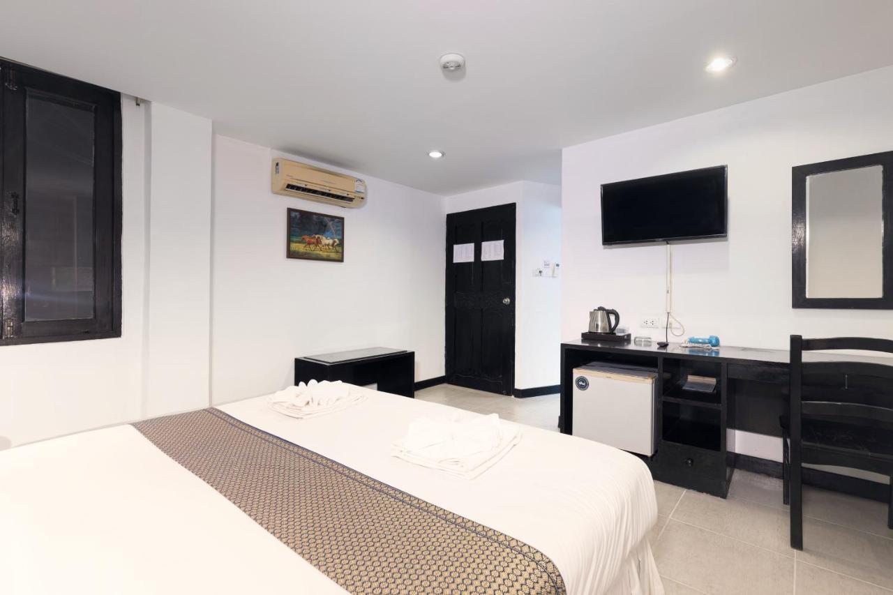 Noble House - 200 Meters Patong Beach Phuket Phòng bức ảnh