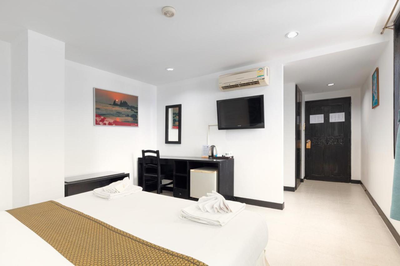 Noble House - 200 Meters Patong Beach Phuket Phòng bức ảnh