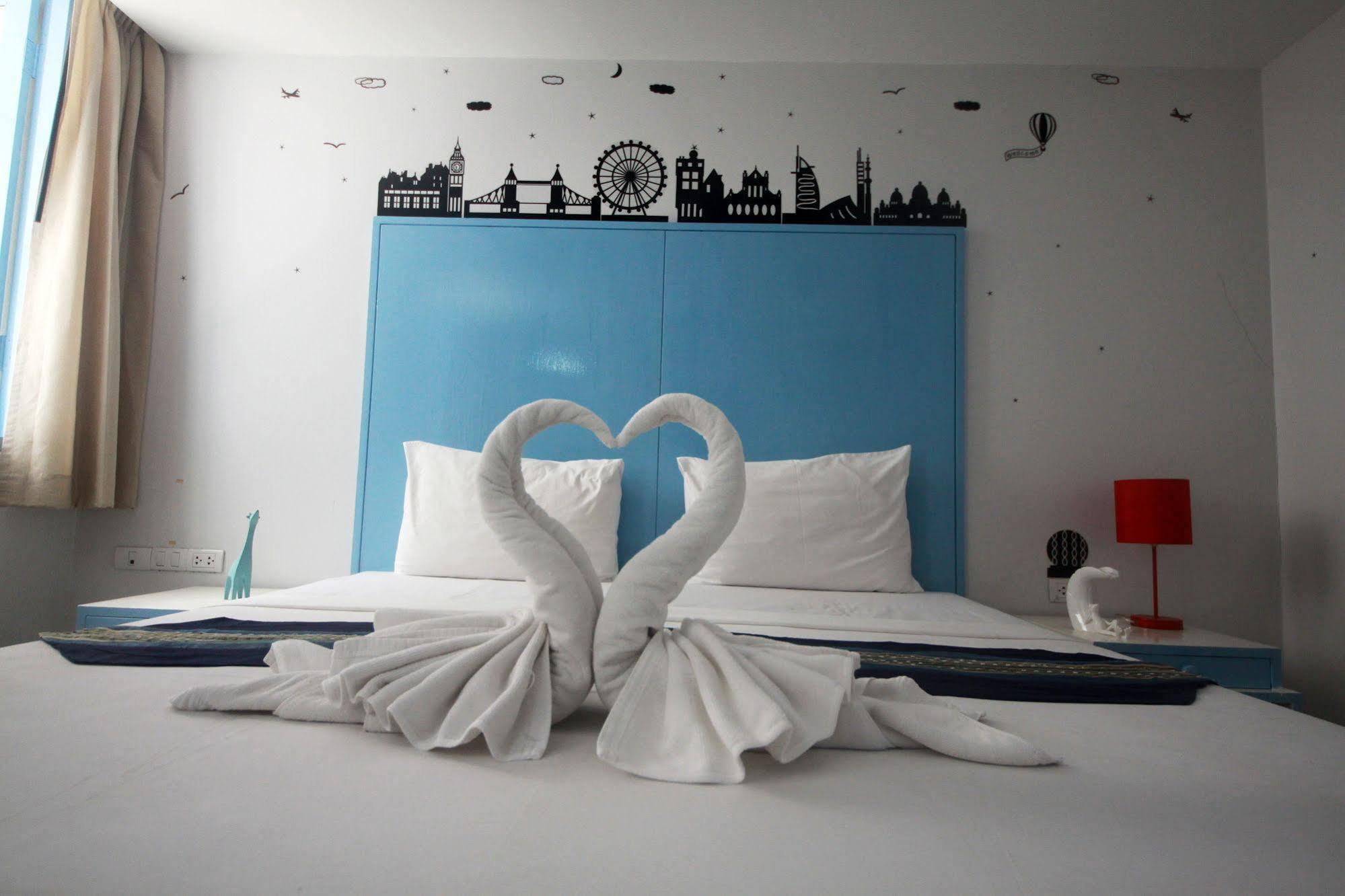 Noble House - 200 Meters Patong Beach Phuket Ngoại thất bức ảnh