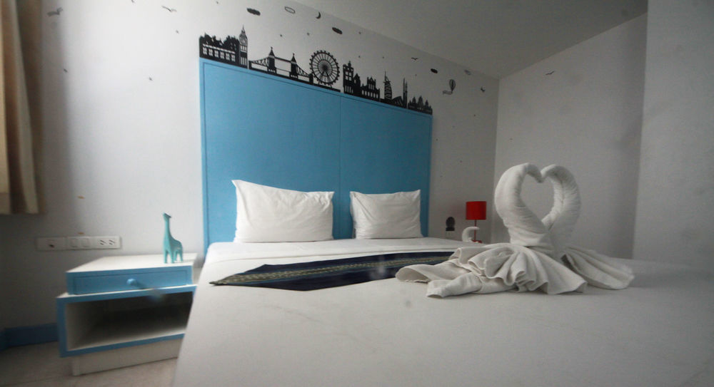 Noble House - 200 Meters Patong Beach Phuket Ngoại thất bức ảnh